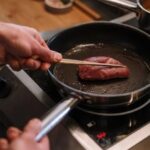 7 Kesalahan Umum Memasak Steak di Rumah yang Wajib Dihindari (Hasilnya Dijamin Juicy!)