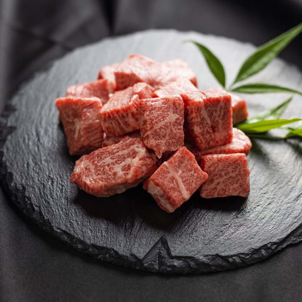 Cara Mengolah Daging Saikoro Jadi Steak Mewah Ala Resto Jepang, Dijamin Lumer di Mulut!