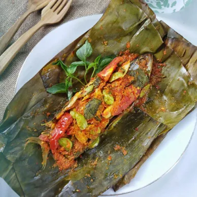 Langkah-Langkah Pembuatan Pepes dari Awal hingga Akhir
