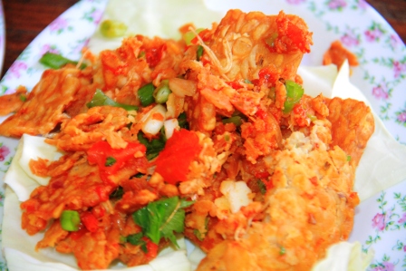 Mengenal Tempe Penyet, Makanan Merakyat yang Selalu di Hati