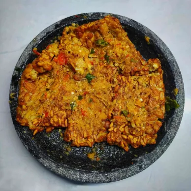 Resep Tempe Penyet Sambal Bawang Pedas Mantap, Dijamin Bikin Nagih!