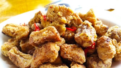 Tahu Gejrot Kecap: Klasik yang Selalu Dirindukan